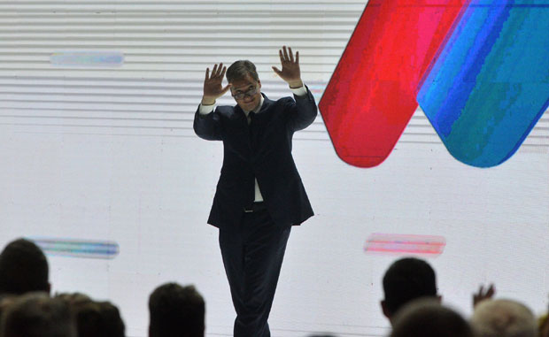 Вучић: Пред нама су важне године, а најважнији задатак је да омогућимо младима српски сан